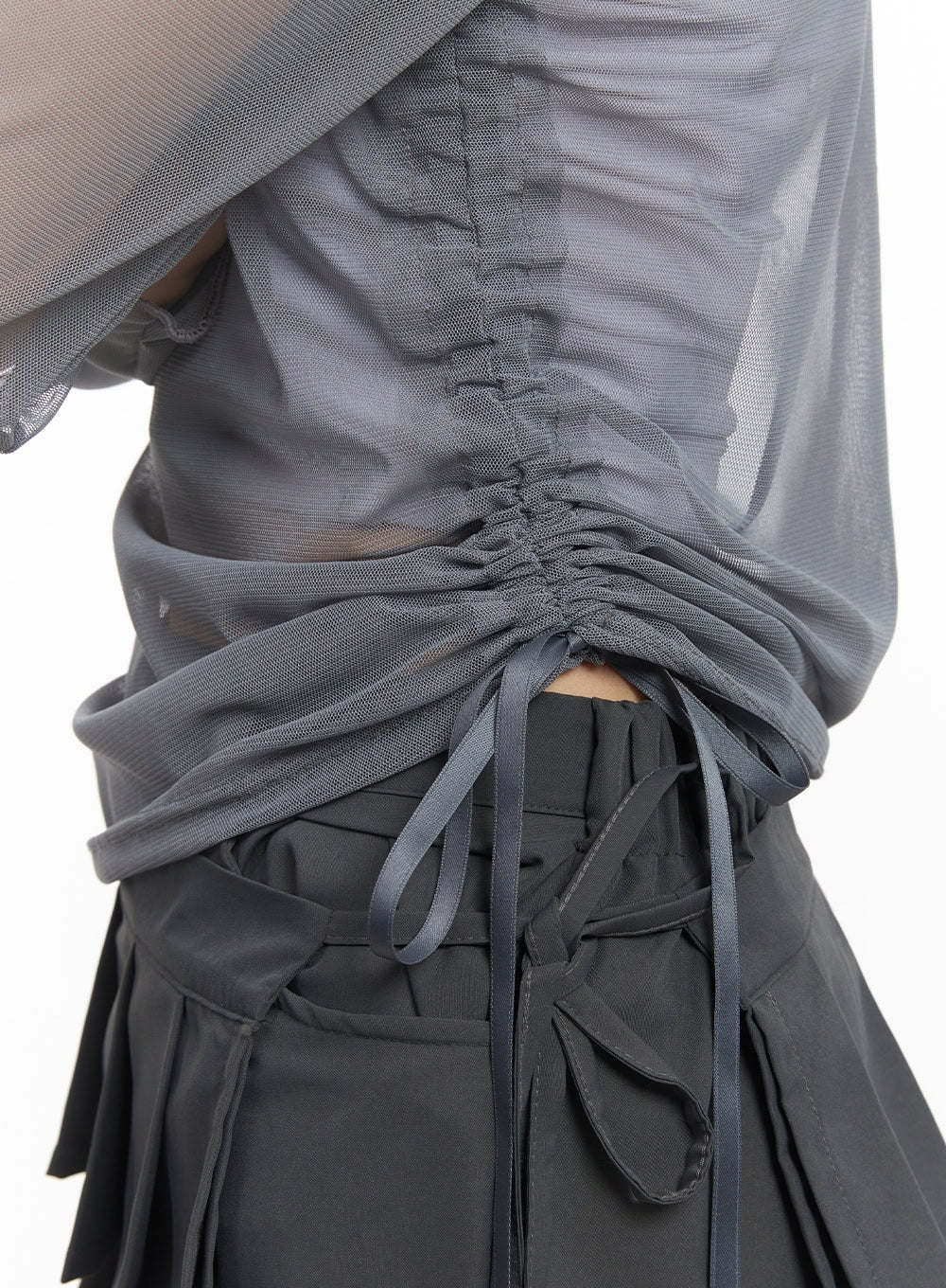 sheer-shirring-ribbon-long-sleeve-top-cm503