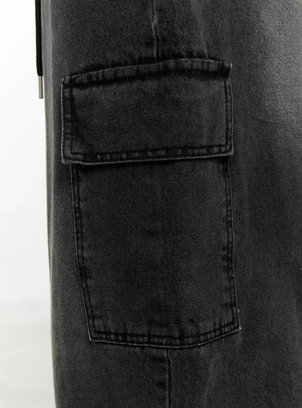 Men's Dark-Washed Cargo Wide Pants IN525