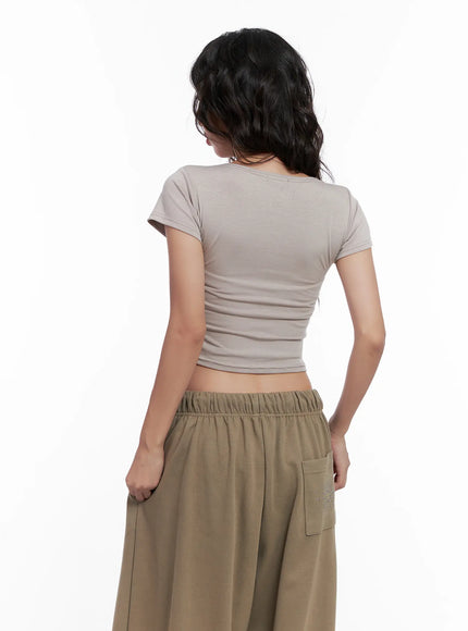 graphic-u-neck-cropped-tee-cl518