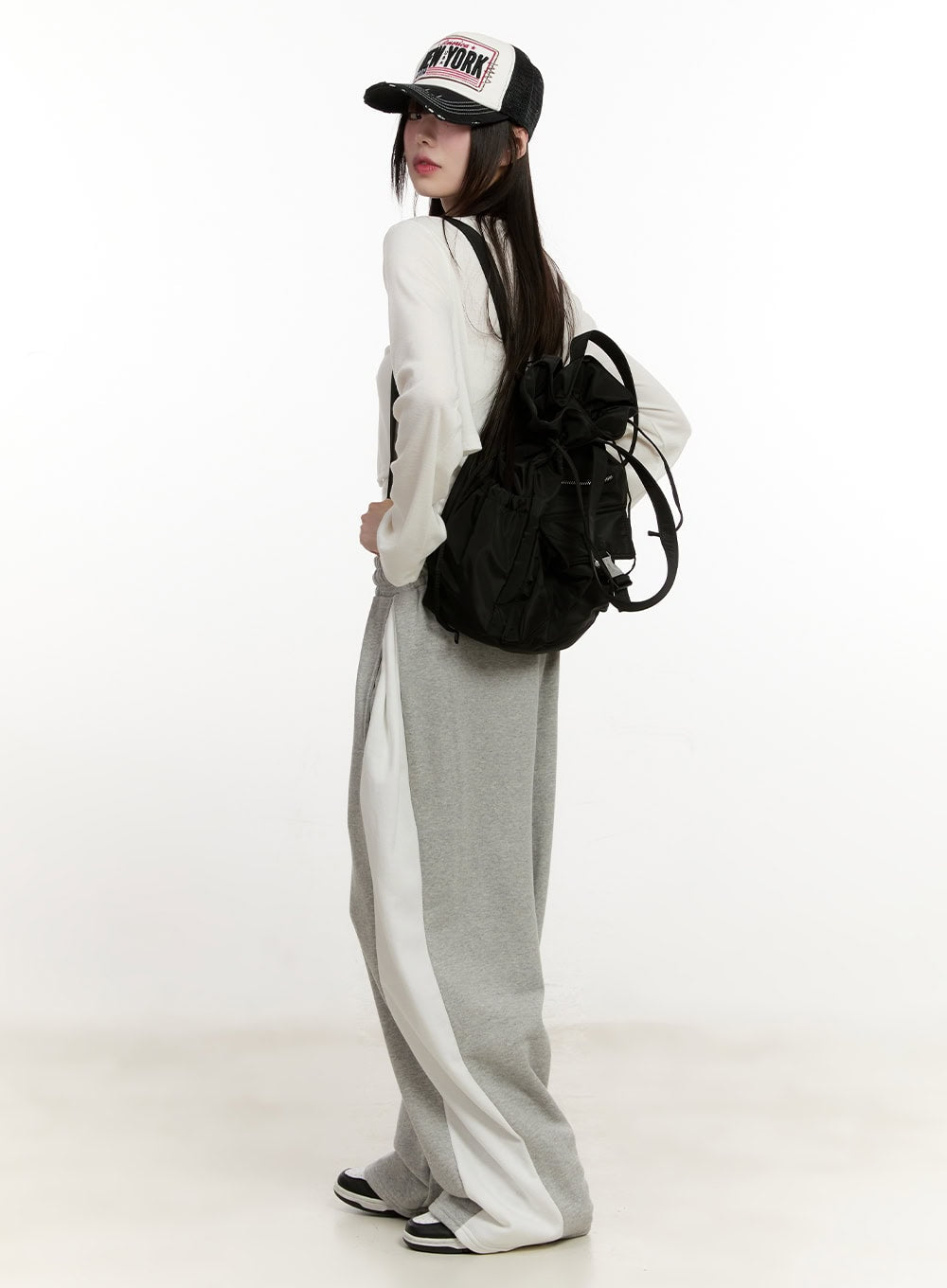 halter-top-ribbon-tie-cardigan-set-cm514