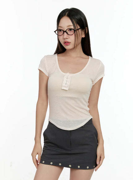 sheer-short-sleeve-snap-top-cg501