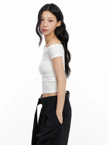 casual-off-shoulder-top-ig508