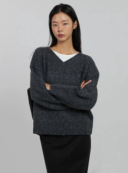 Oversized V-Neck Knit Top IJ508