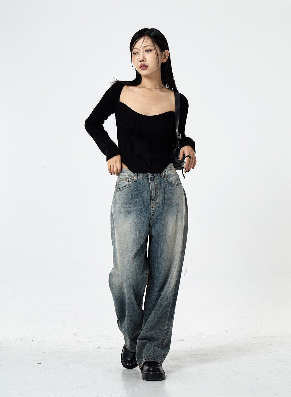 【BAON】Kelkoy Black Washing Wide Denim Pants Bold Retro-Washed Black Denim Pants by KIIKIO （No Tactical