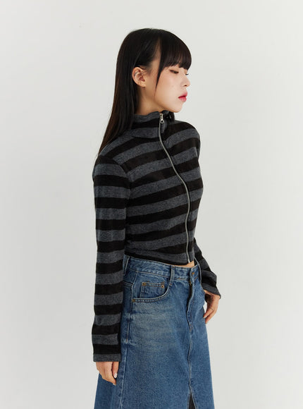 stripe-zip-up-turtleneck-knit-top-co319