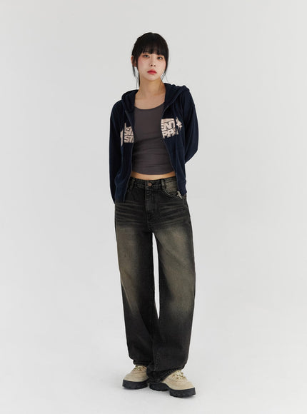 washed-straight-leg-jeans-cs326