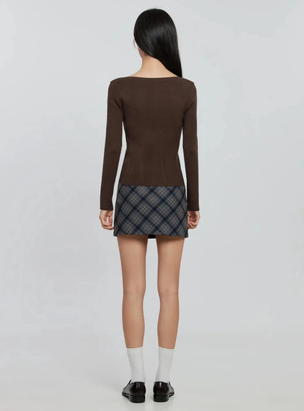 Chic Boat Neck Sweater IN507