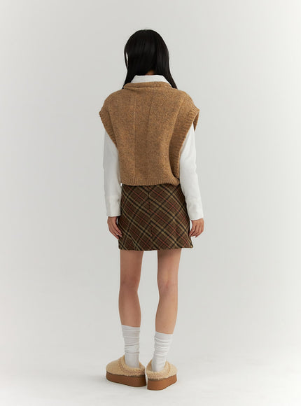 recycled-polyester-cable-knit-sweater-vest-cd314