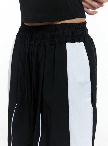Contrast Stripe Nylon Track pants CS505