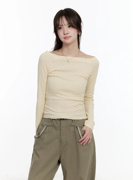 polka-dot-off-shoulder-long-sleeve-top-cm510