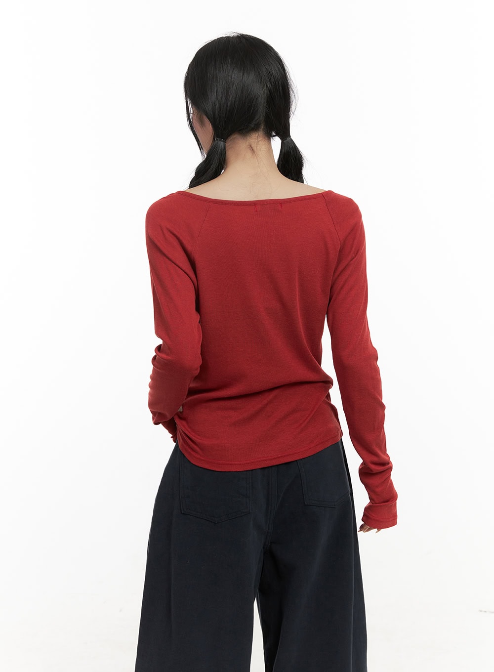 graphic-lettering-raglan-top-cd404