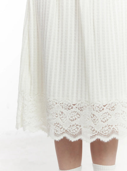 lace-trimmed-fleece-midi-skirt-cj520