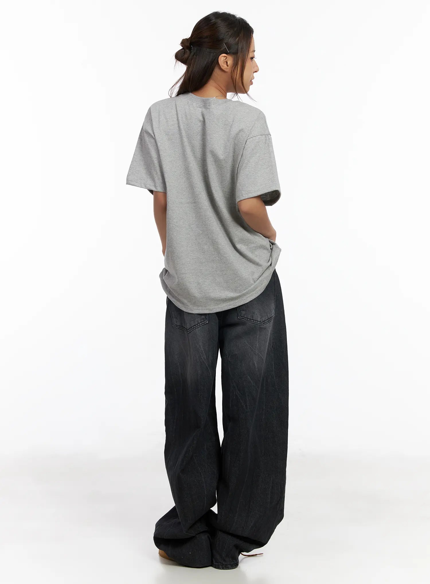 Zoraya Washed Low-Rise Baggy Jeans CM520