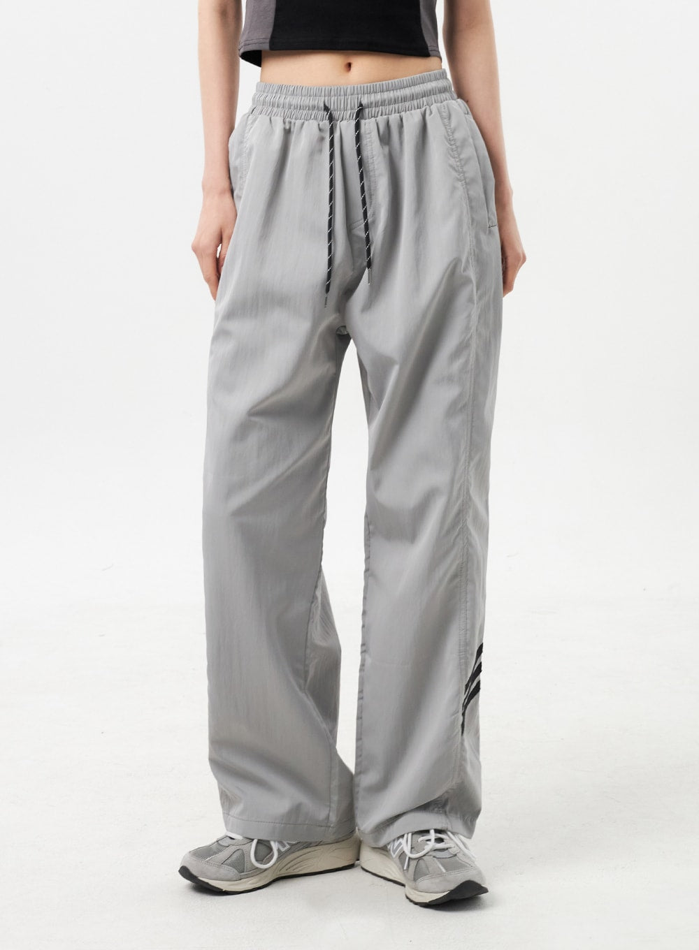 wide-leg-track-pants-cu309