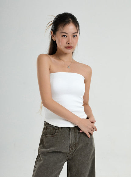 Off-Shoulder Semi Crop Top CO28