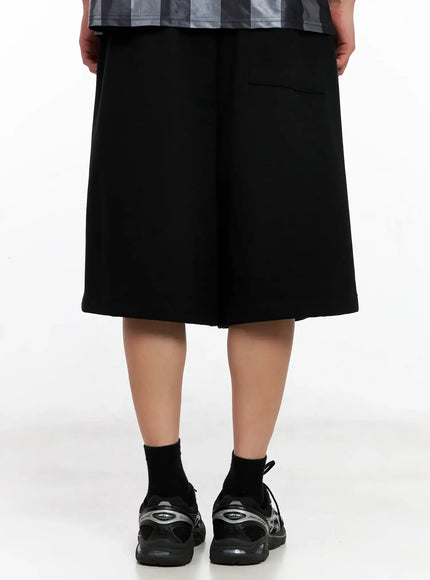 mens-studded-bermuda-shorts-ig511