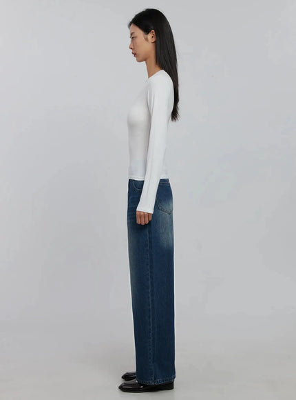 slim-round-long-sleeve-top-ij508