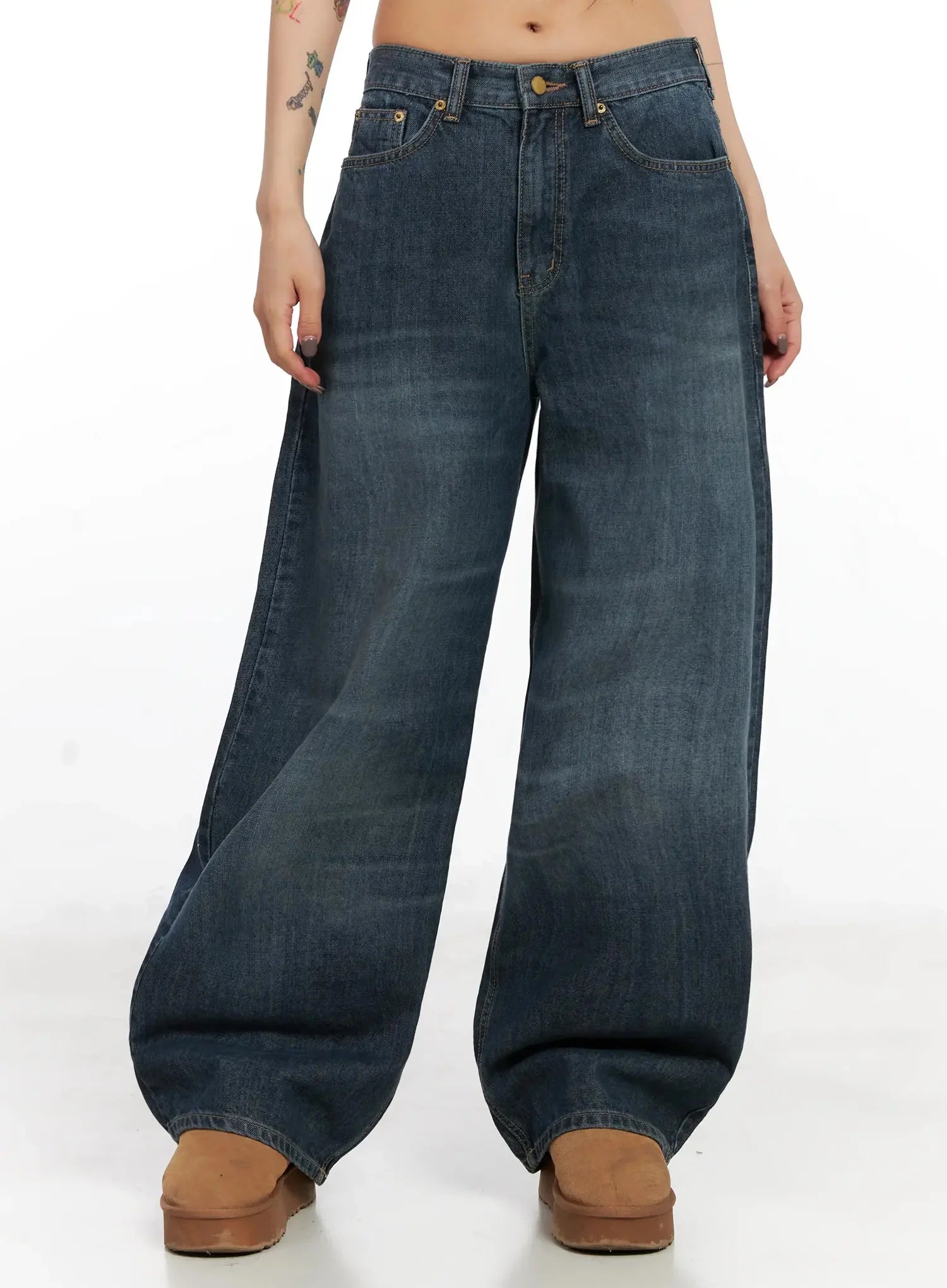 regina-contrast-stitch-baggy-jeans-in528