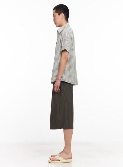 mens-pleated-wide-fit-shorts-iu512