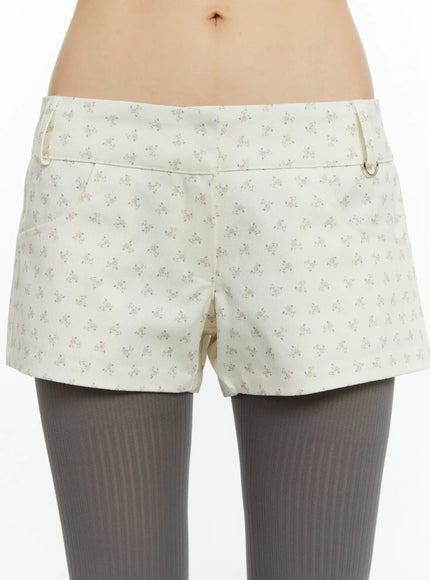 floral-low-rise-shorts-cf509