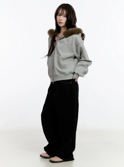 cozy-oversized-faux-fur-hoodie-cn524