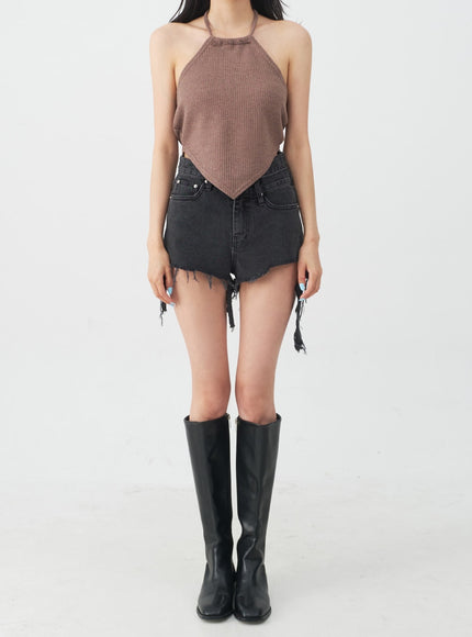 Double Buttoned Distressed Black Shorts IJ23
