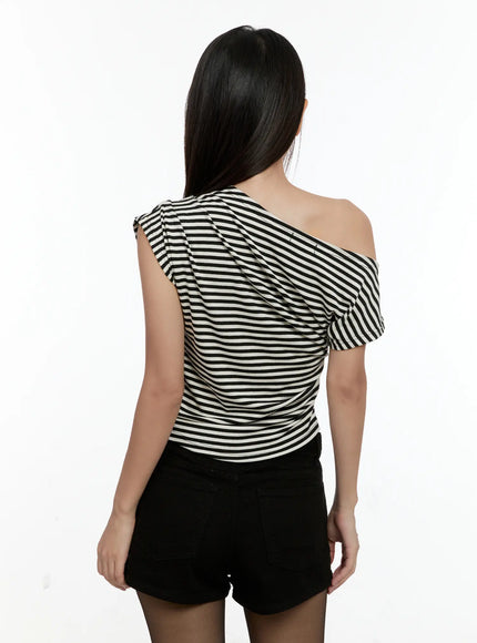 Striped Asymmetric Off-Shoulder Tee CG501