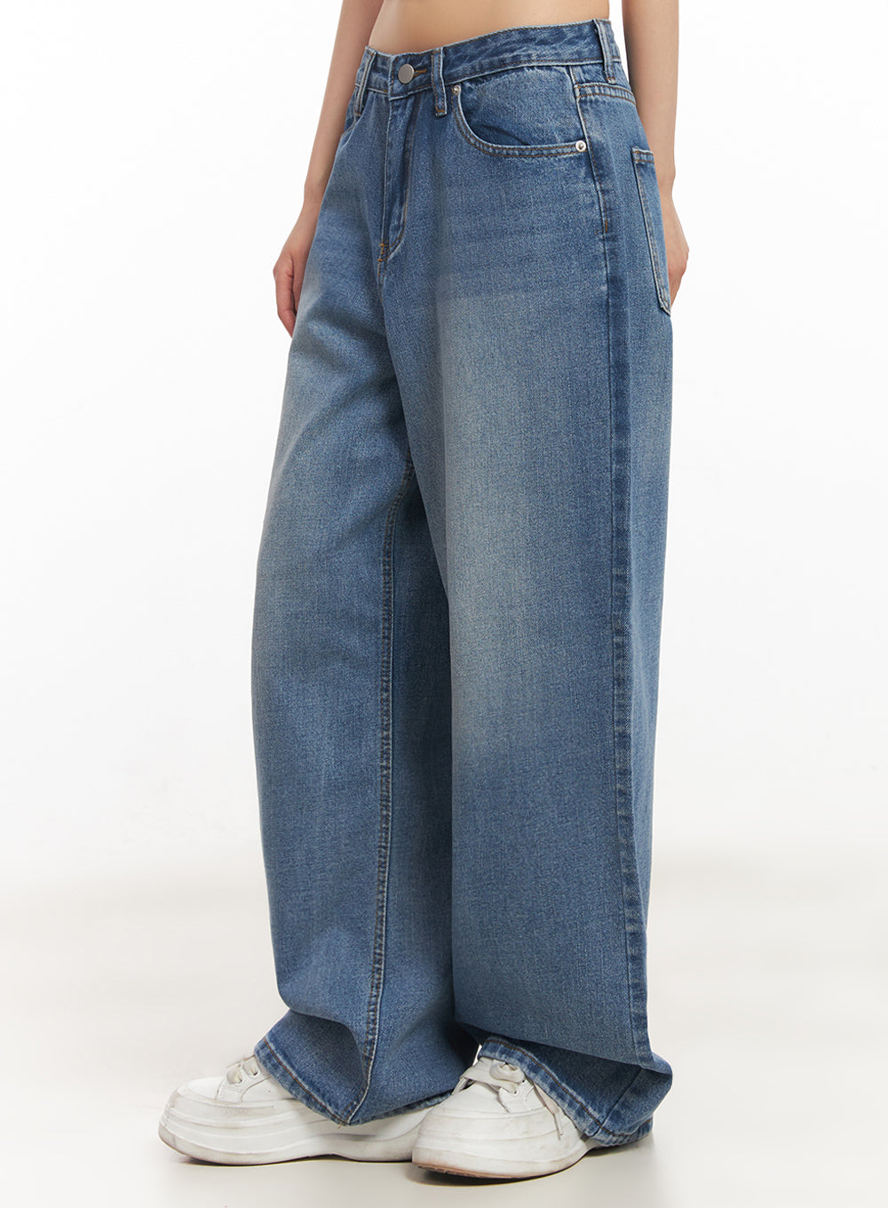 delya-washed-wide-leg-jeans-iy502