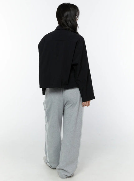 cropped-windbreaker-jacket-iy507