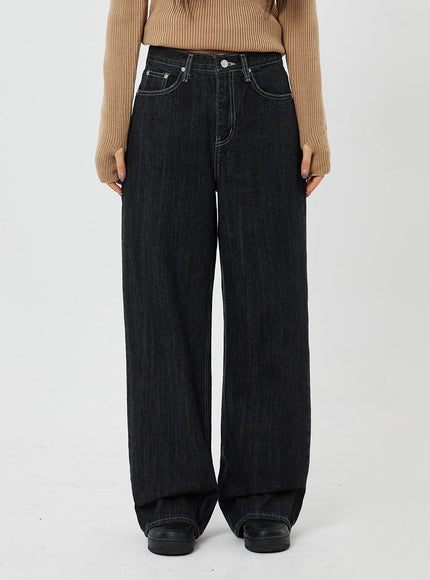 Straight Leg Jeans CF315