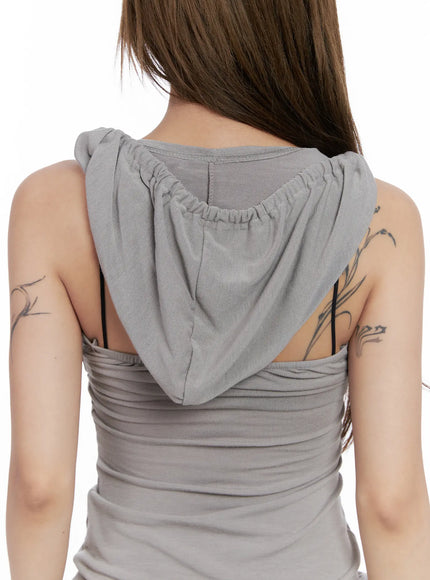 string-hooded-sleeveless-top-cl510