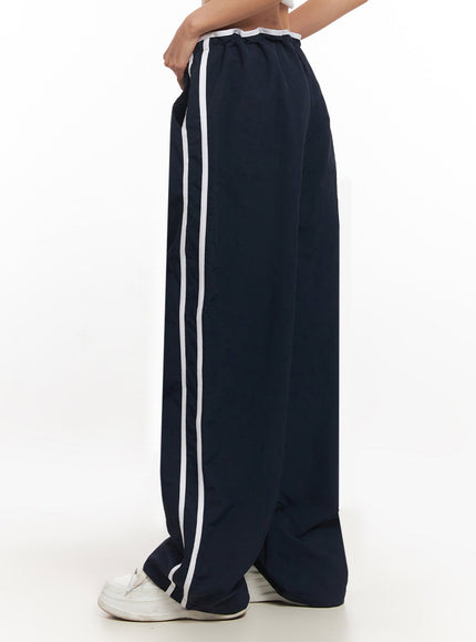 striped-nylon-track-pants-ia507