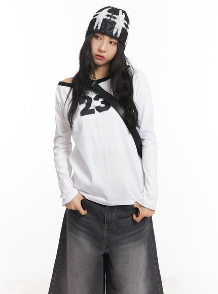 23-graphic-off-shoulder-long-sleeve-top-ca504