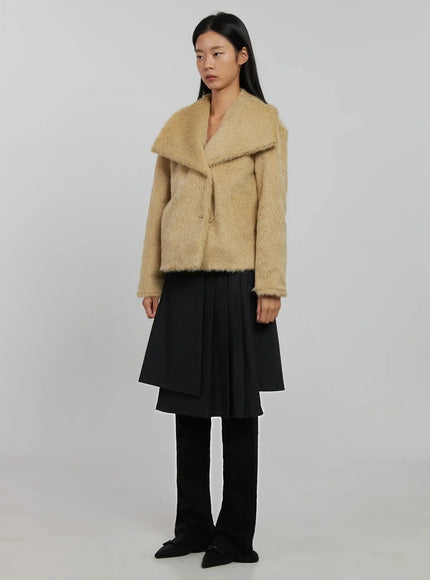 wide-collar-faux-fur-coat-ij509