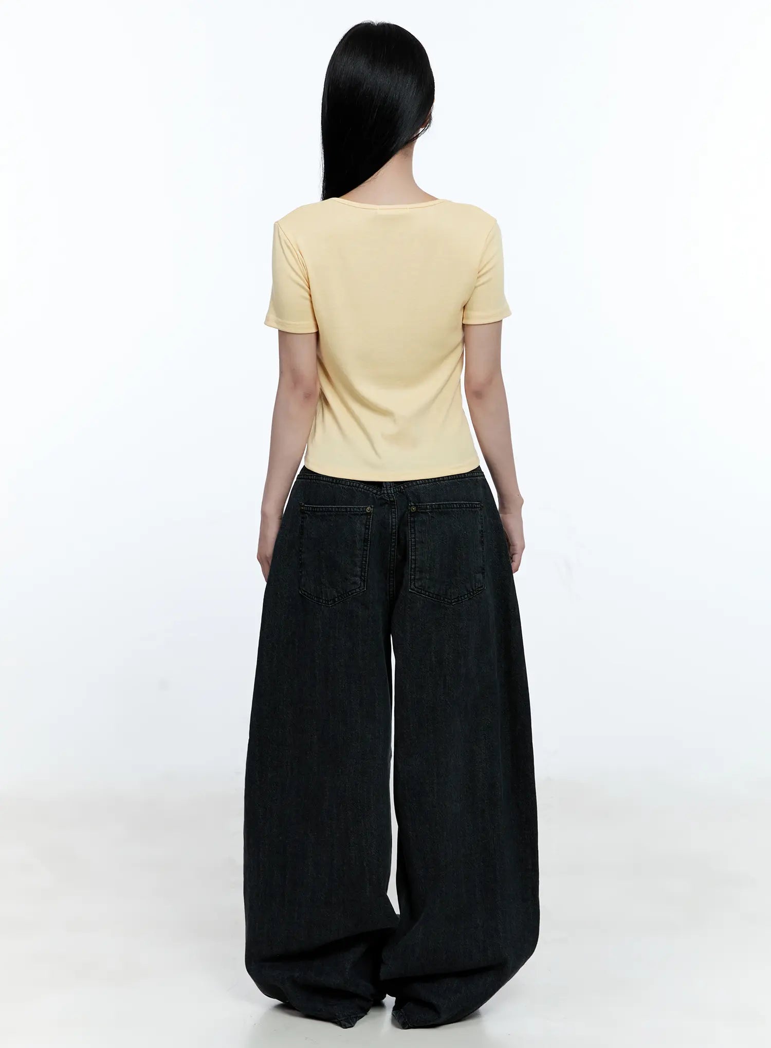 wynter-star-embroidered-denim-jeans-cg507