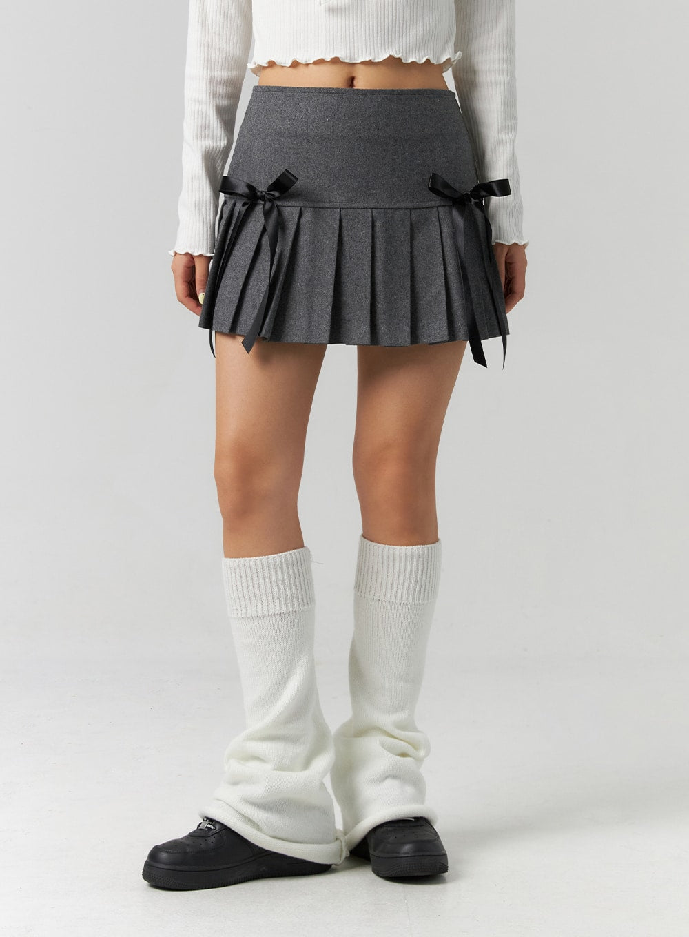 ribbon-pleated-mini-skirt-cs320