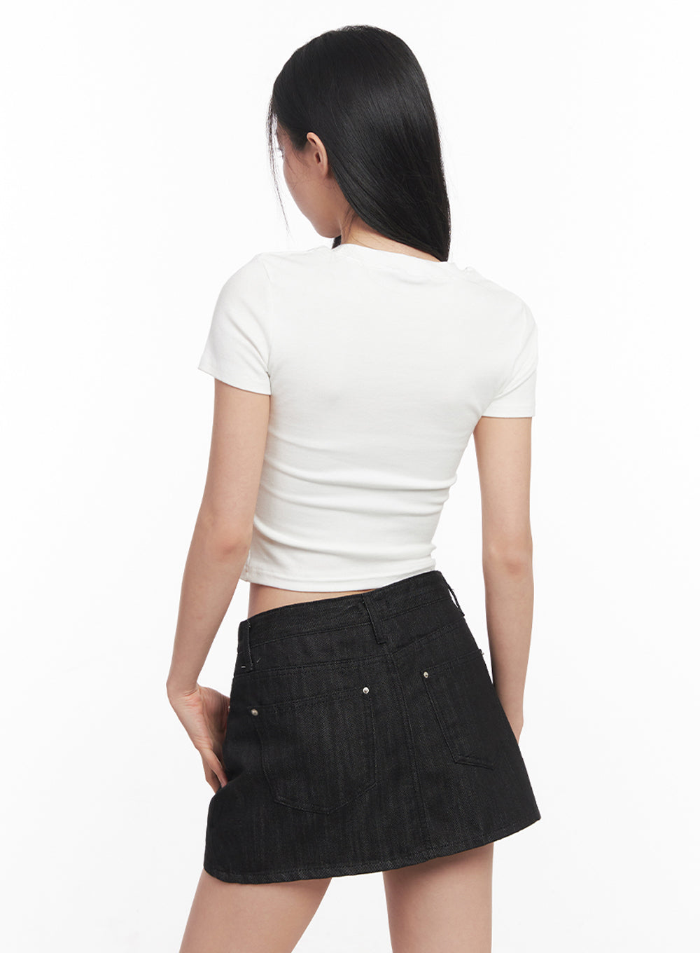 slim-fit-crop-tee-iy516