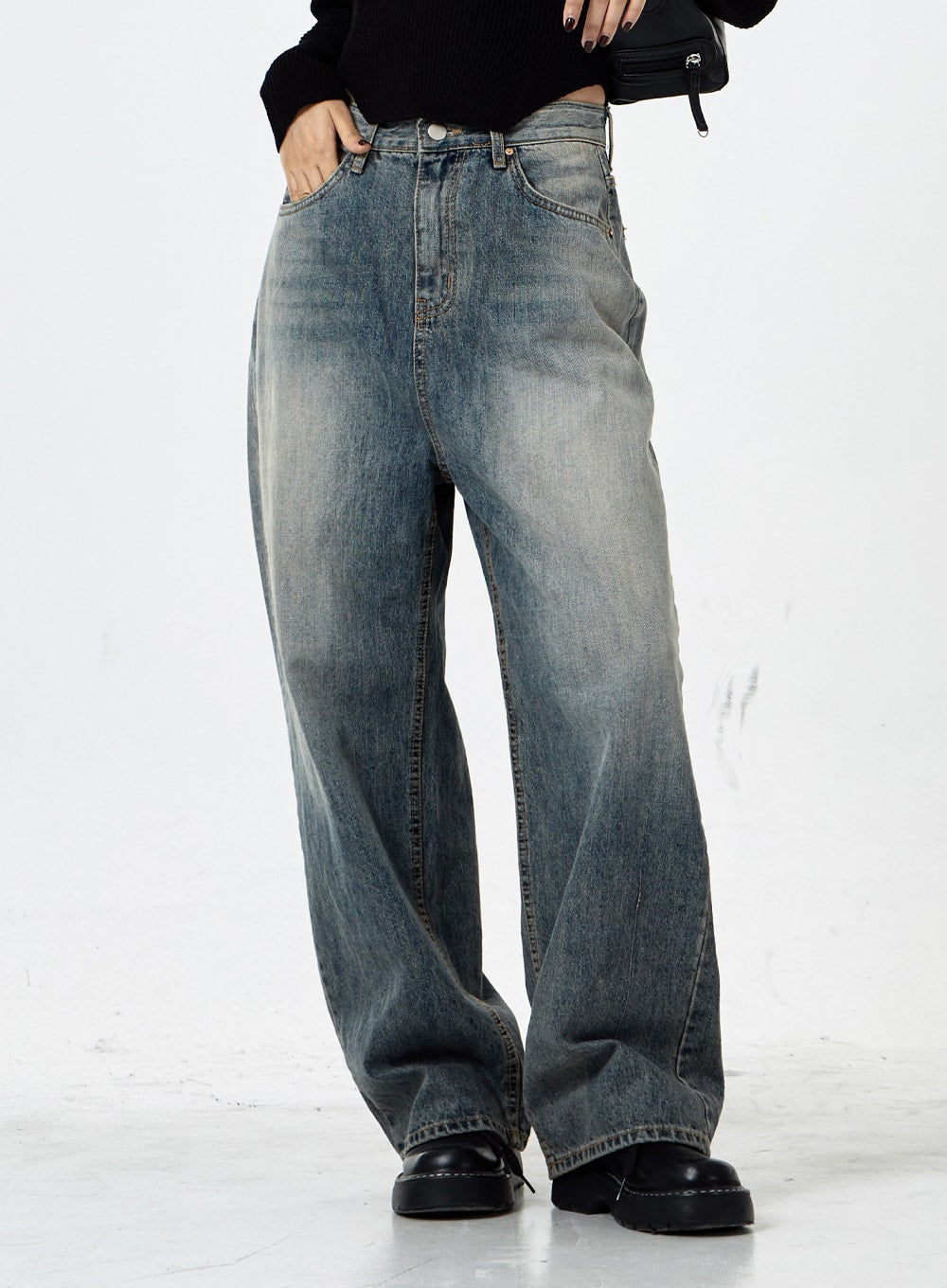 【BAON】Sandini washing wide denim pants Sunny Crochet Denim Pants in Medium Wash Blue Denim for