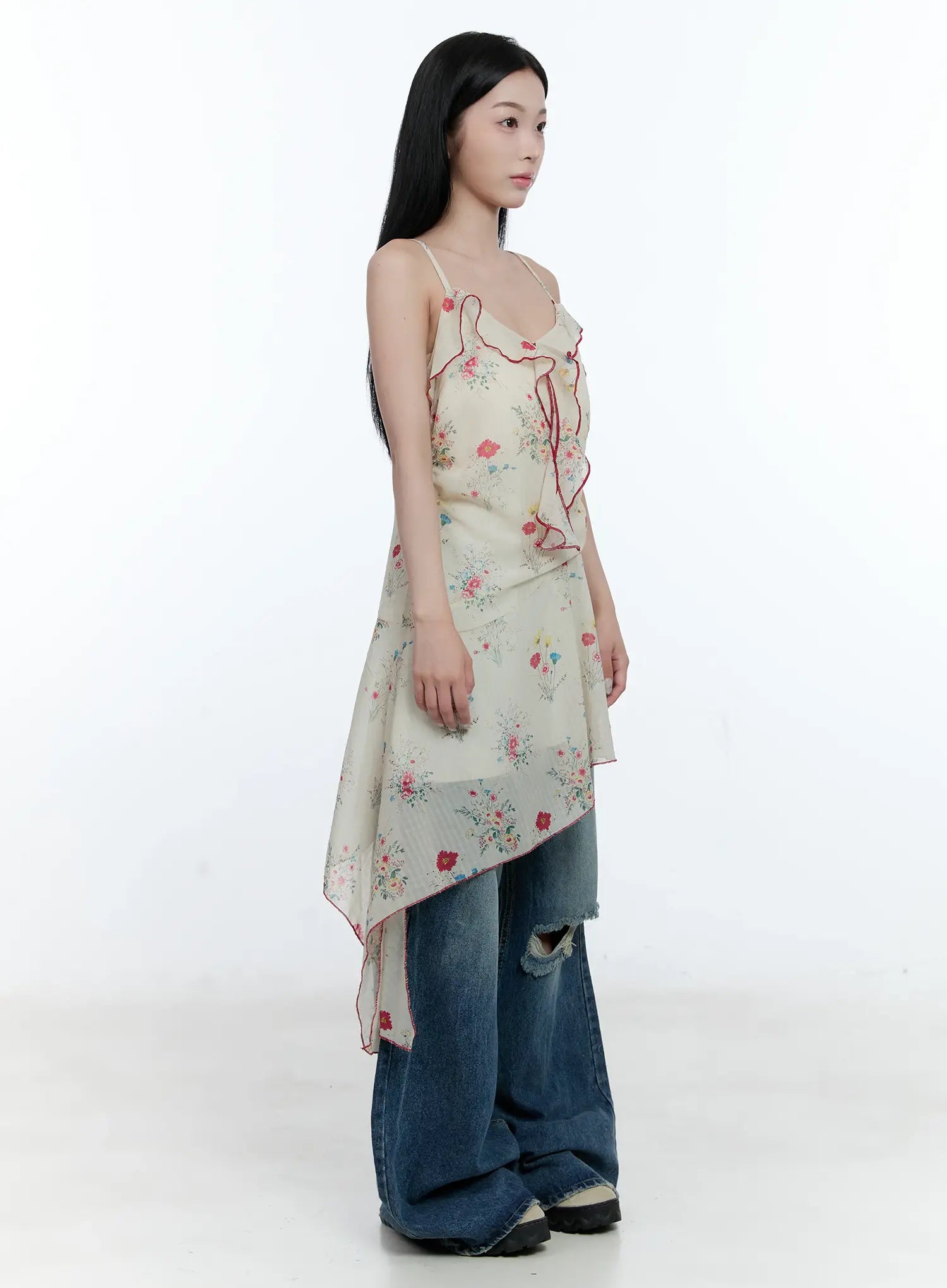 gabi-distressed-semi-flared-denim-jeans-cg501