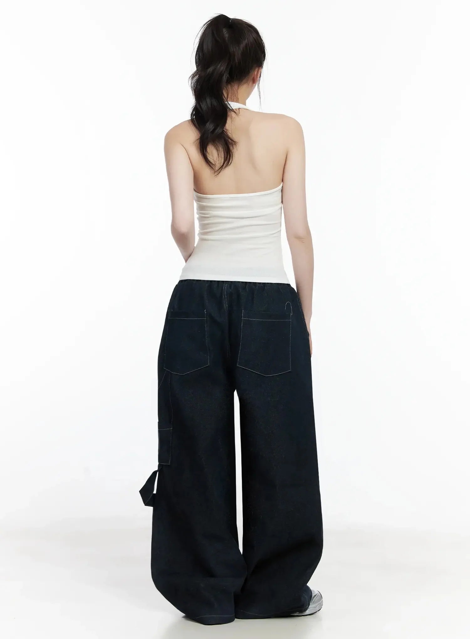 sleeveless-halter-neck-tank-top-ij528