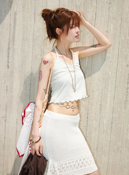 lace-trim-halter-sleeveless-top-cy527