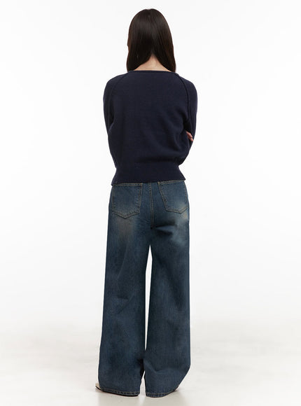 Genie Washed Wide-Fit Bootcut Jeans IJ510