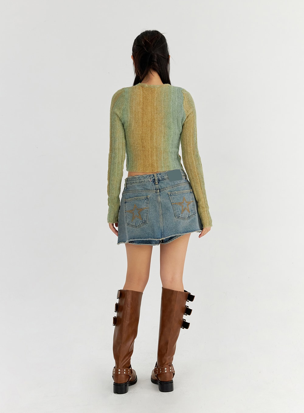 round-neck-gradient-color-crop-sweater-co327