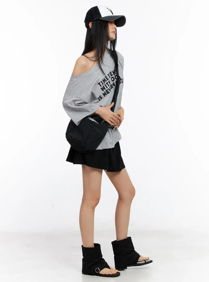 chic-pleated-mini-skirt-cl530