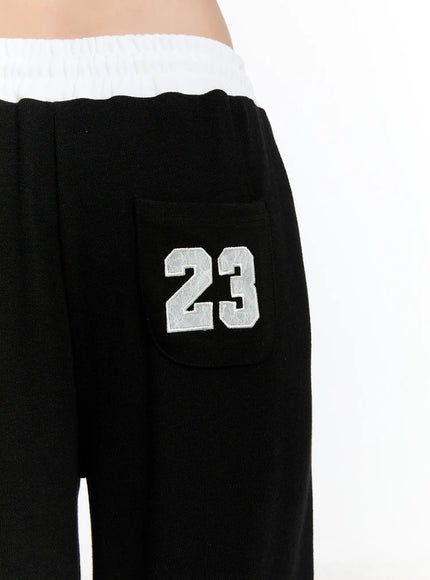 striped-lace-sweatpants-cm511