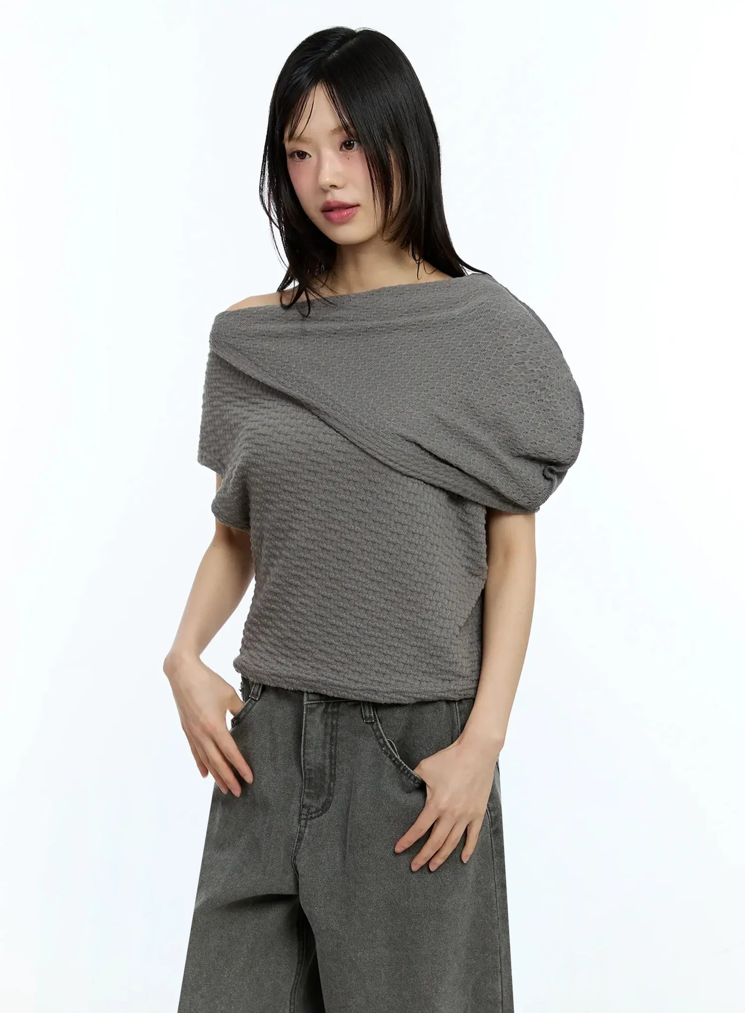 asymmetric-one-shoulder-loose-fit-top-iu525