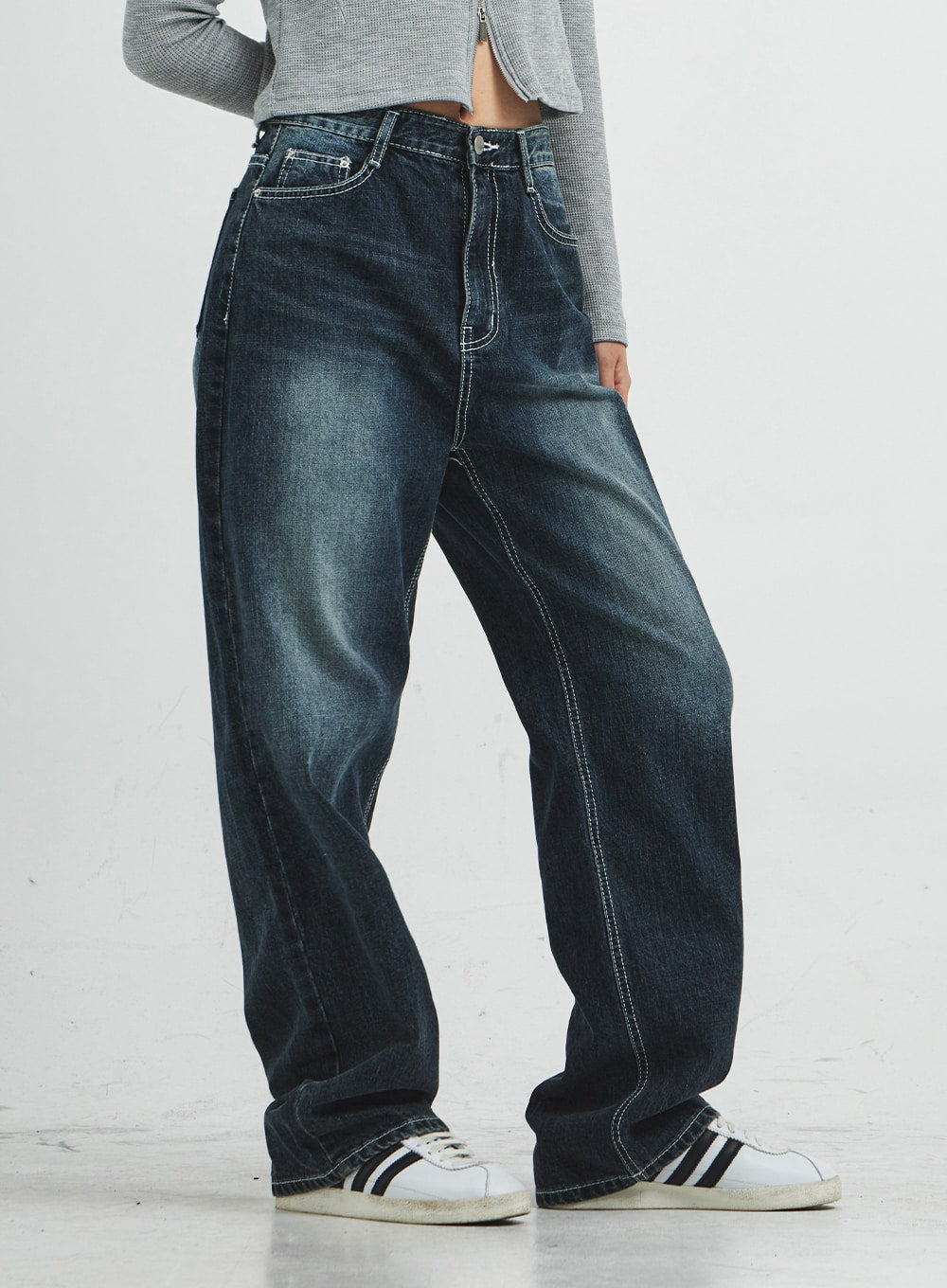 Washing Wide Jeans CS15