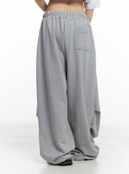 wide-fit-pintuck-sweatpants-cy512