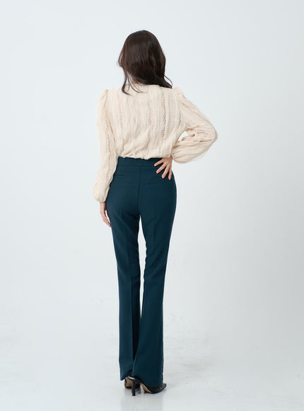 Slim Bootcut Tailored Pants IO18