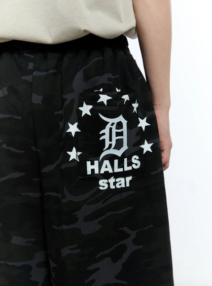 mens-oversized-camo-graphic-sweatshorts-il529